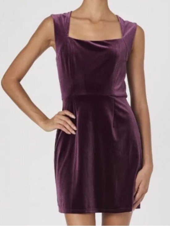 French Connection Dresses & Skirts - NWT $188 Bardot Velvet Square Neck Cocktail Dress Size [Multiple Sizes]